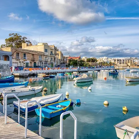 Apartment Wake Up Beside The Sea,peaceful In By 360 Estates *