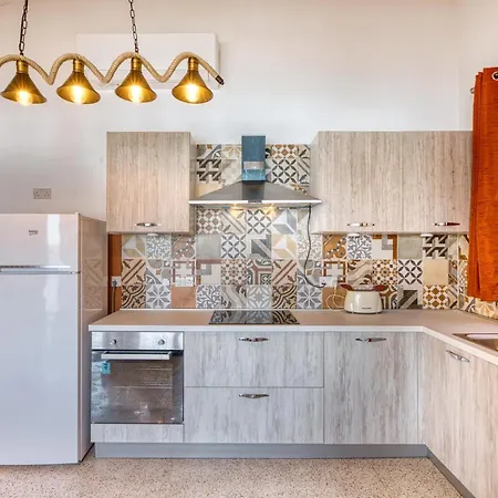 Apartment Wake Up Beside The Sea,peaceful In By 360 Estates *