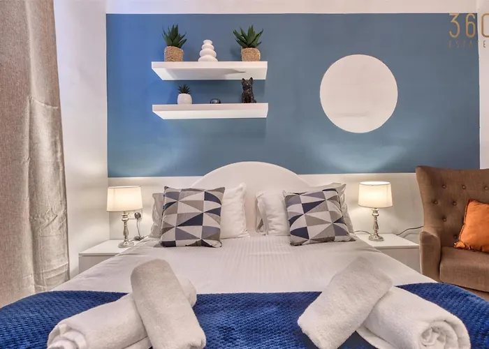 Wake Up Beside The Sea,peaceful In By 360 Estates Birżebbuġa